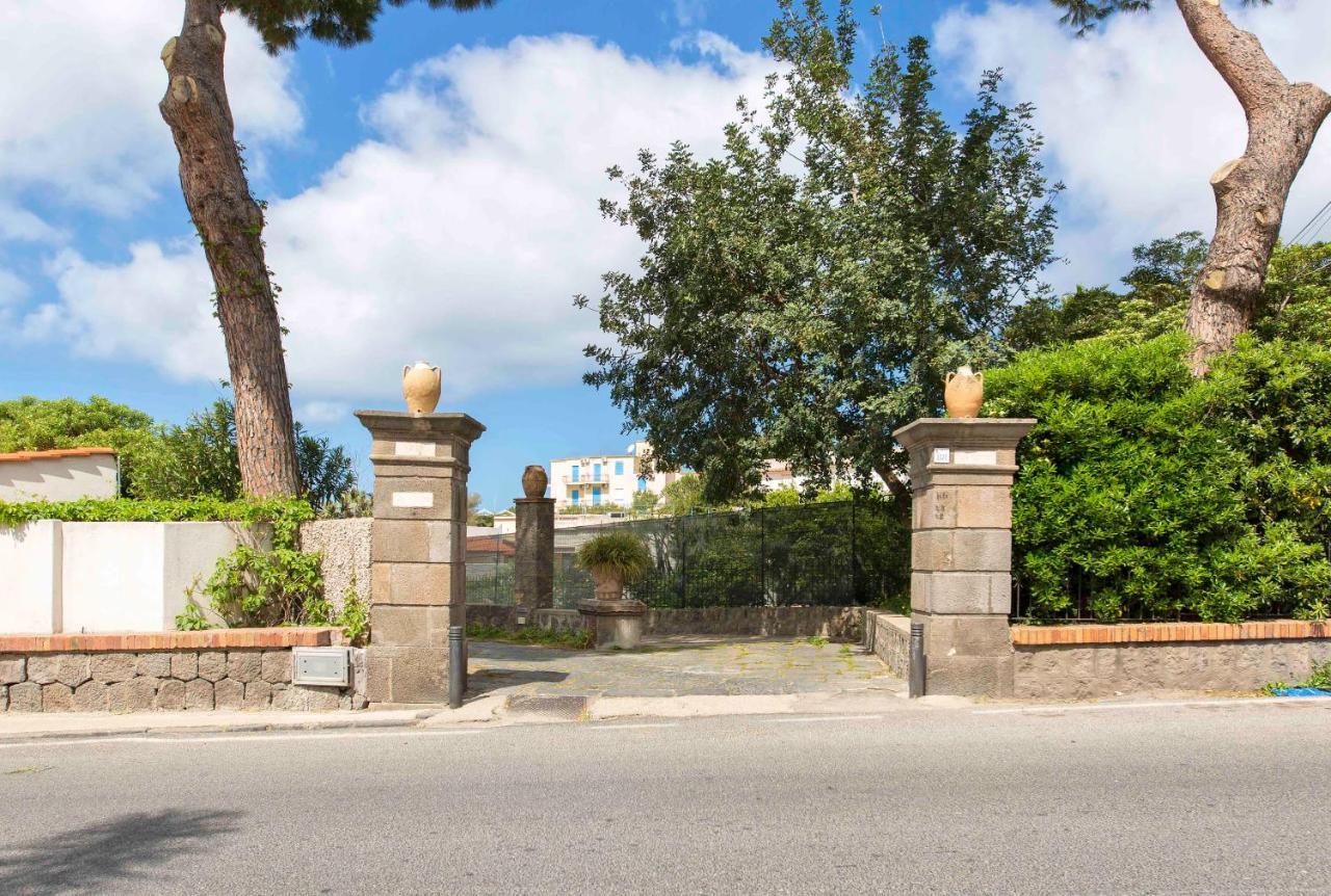 B&B Villa Regine Forio di Ischia エクステリア 写真